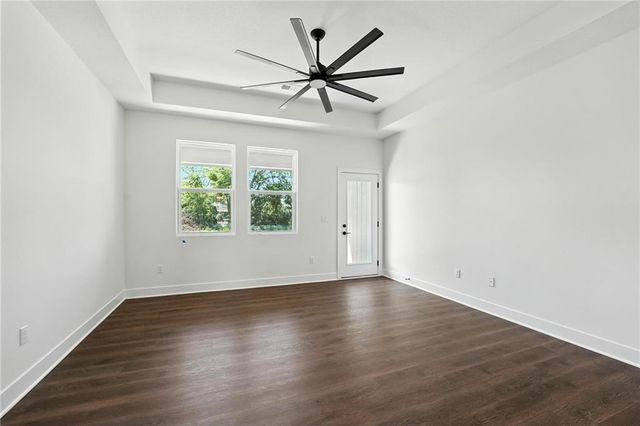 20624 Barker Street, Spring Hill, KS 66083