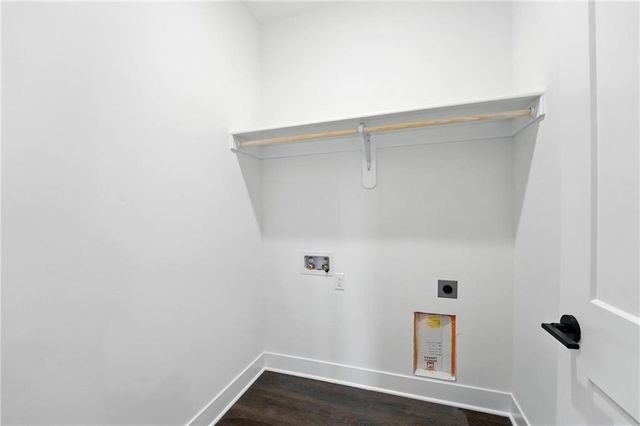 20624 Barker Street, Spring Hill, KS 66083