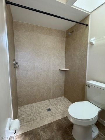 1318 NE 2nd ST, Cape Coral, FL 33909