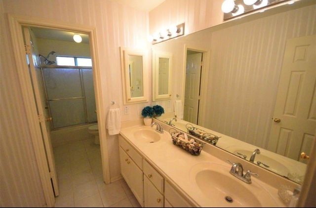 4319 Greystone Way, Sugar Land, TX 77479