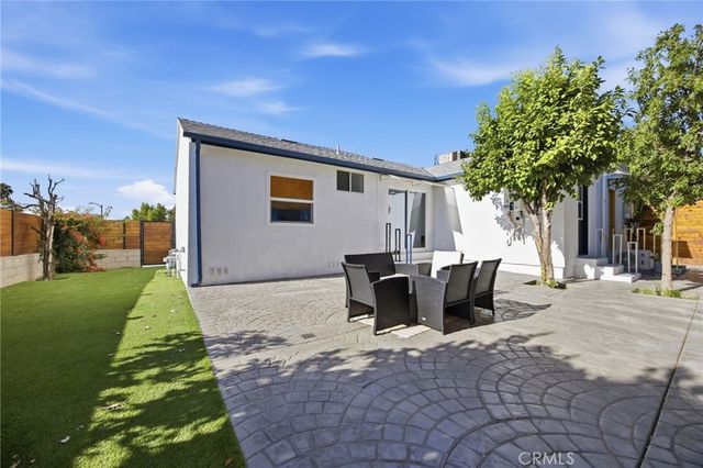 5606 White Oak Avenue, Encino, CA 91316