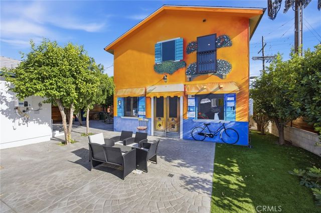 5606 White Oak Avenue, Encino, CA 91316