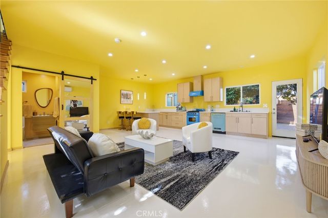 5606 White Oak Avenue, Encino, CA 91316