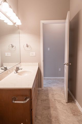 3809 Pinon Jay Court NW, Albuquerque, NM 87120
