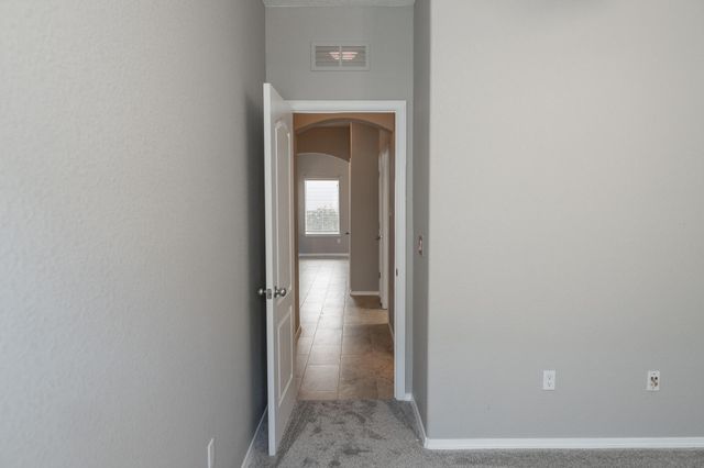 3809 Pinon Jay Court NW, Albuquerque, NM 87120