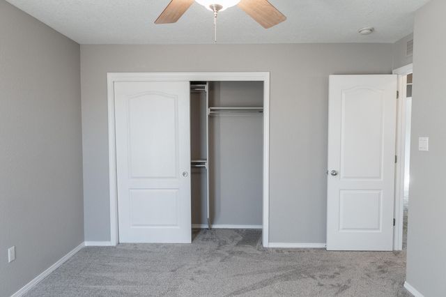 3809 Pinon Jay Court NW, Albuquerque, NM 87120