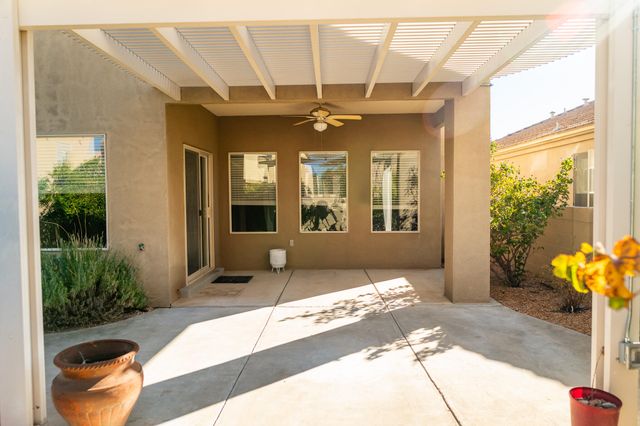 3809 Pinon Jay Court NW, Albuquerque, NM 87120