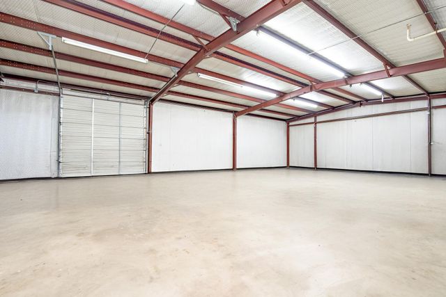 8300 Money Pit RD, Killeen, TX 76542