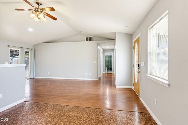 3643 Amelia Way, White City, OR 97503