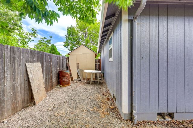 3643 Amelia Way, White City, OR 97503