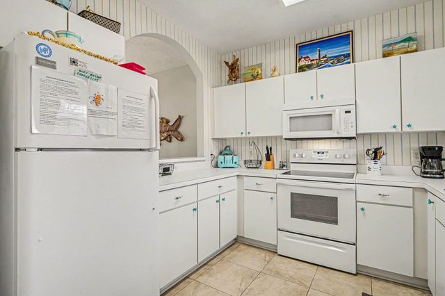 5750 Oyster Catcher Dr Unit 1022, North Myrtle Beach, SC 29582