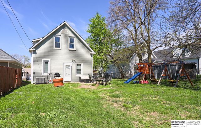 4323 Grant Street, Omaha, NE 68111