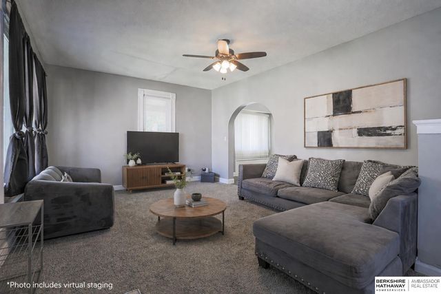 4323 Grant Street, Omaha, NE 68111