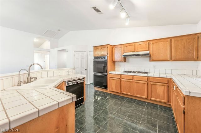 7628 Poppy Meadow Street, Las Vegas, NV 89123