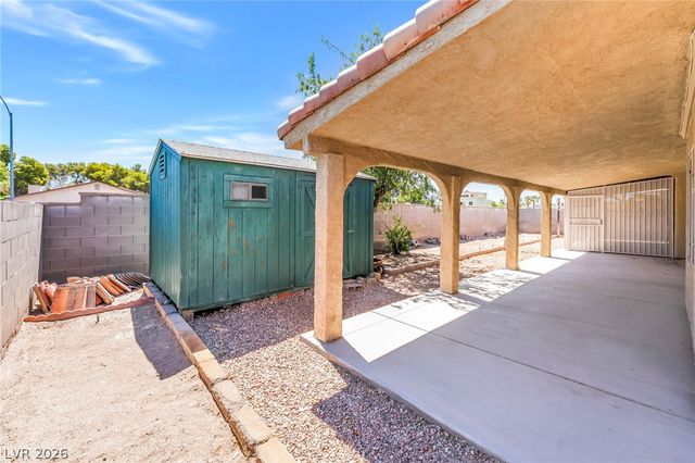 7628 Poppy Meadow Street, Las Vegas, NV 89123