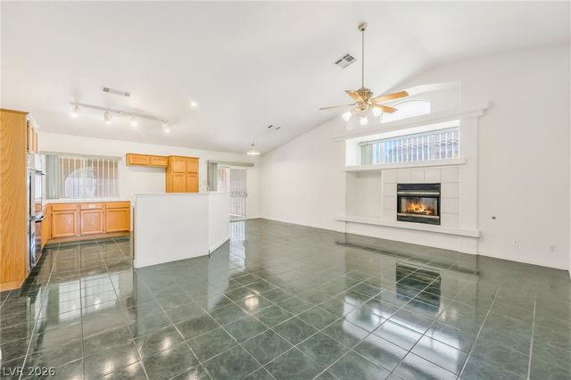 7628 Poppy Meadow Street, Las Vegas, NV 89123
