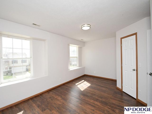 7514 N 82nd Circle, Omaha, NE 68122