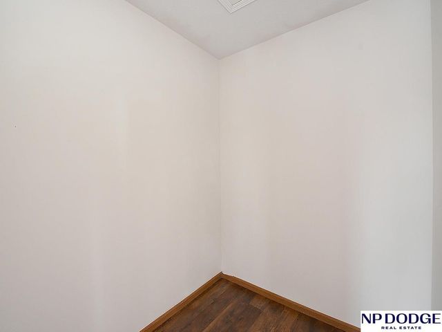 7514 N 82nd Circle, Omaha, NE 68122