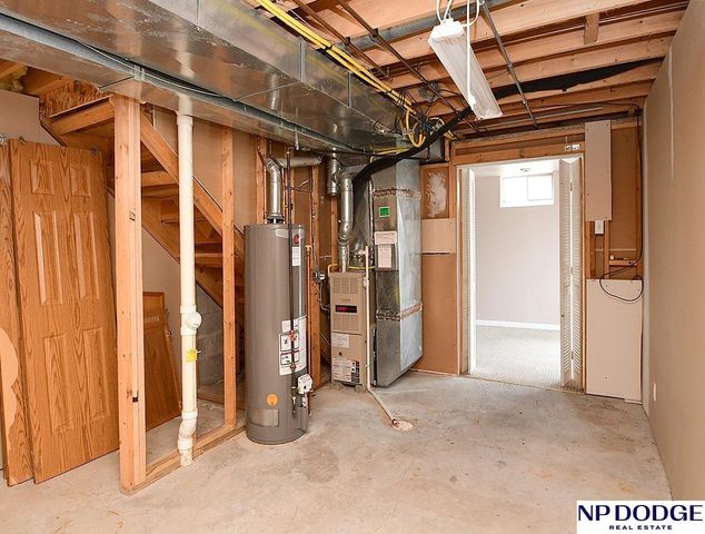 7514 N 82nd Circle, Omaha, NE 68122