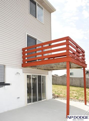 7514 N 82nd Circle, Omaha, NE 68122