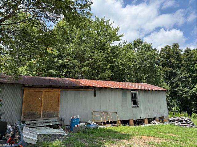 2329 Reynolds Road, Madison, NC 27025