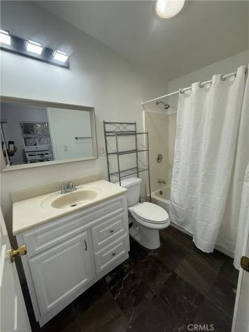 17537 Tuba, Northridge, CA 91325