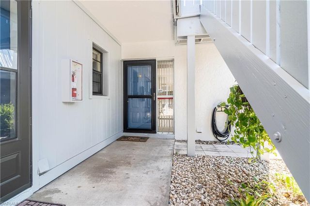 3914 Orange Grove BLVD 1, North Fort Myers, FL 33903