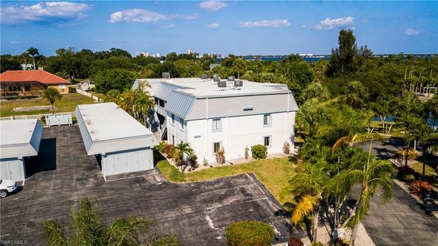 3914 Orange Grove BLVD 1, North Fort Myers, FL 33903