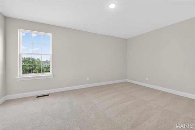 125 Sterling Drive, Lake St Louis, MO 63367