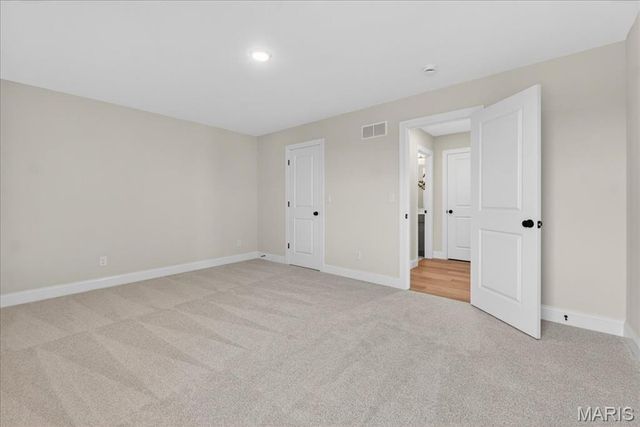 125 Sterling Drive, Lake St Louis, MO 63367