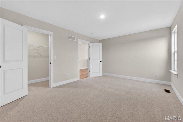 125 Sterling Drive, Lake St Louis, MO 63367