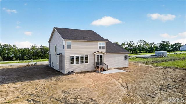 125 Sterling Drive, Lake St Louis, MO 63367