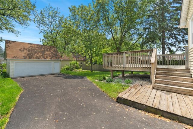 1033 Osmond Avenue, Antioch, IL 60002
