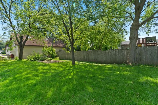 1033 Osmond Avenue, Antioch, IL 60002