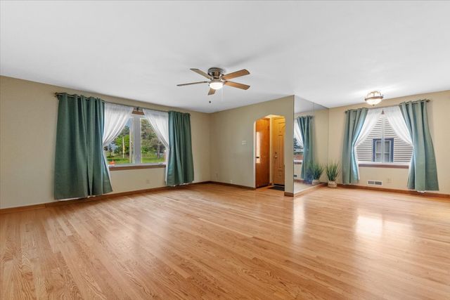 1033 Osmond Avenue, Antioch, IL 60002