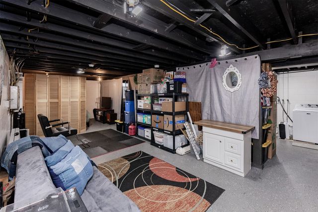 6205 Welker Avenue, Des Moines, IA 50312