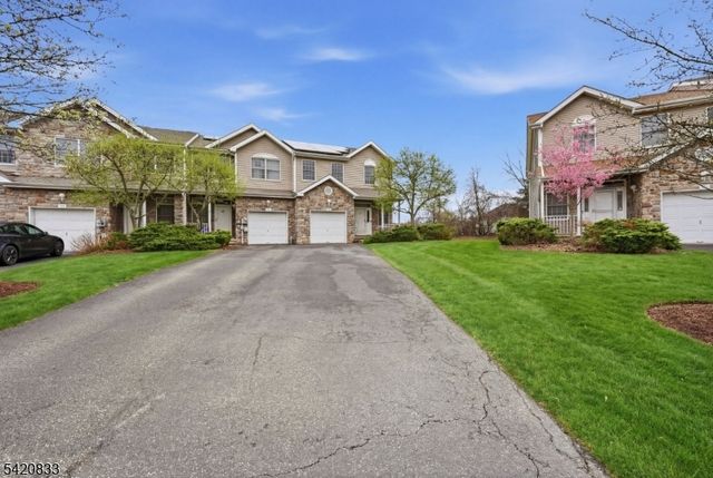 67 Rhyan Dr, Parsippany-troy Hills Twp., NJ 07054