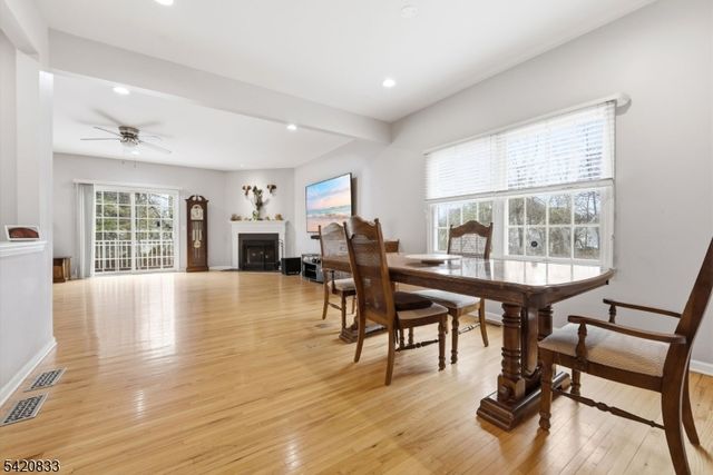 67 Rhyan Dr, Parsippany-troy Hills Twp., NJ 07054