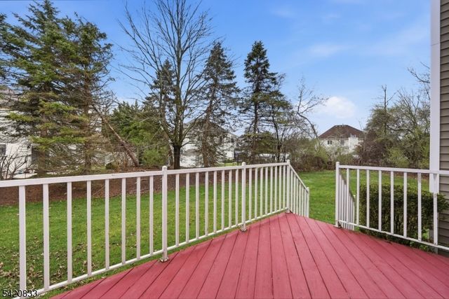 67 Rhyan Dr, Parsippany-troy Hills Twp., NJ 07054