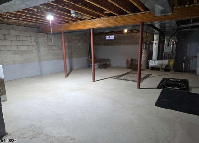 67 Rhyan Dr, Parsippany-troy Hills Twp., NJ 07054