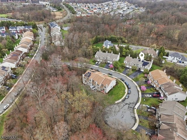 67 Rhyan Dr, Parsippany-troy Hills Twp., NJ 07054