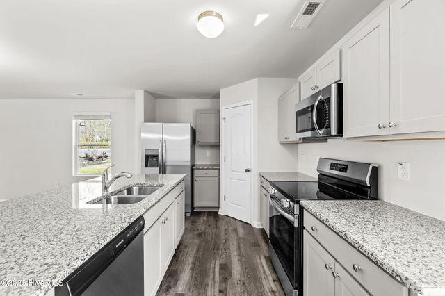 705 Conductor Court, Vass, NC 28394