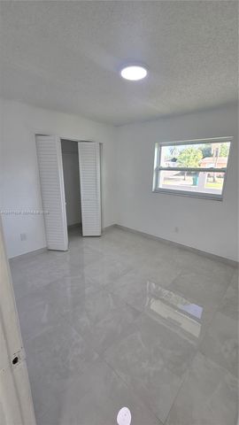 15750 SW 297th St 0, Homestead, FL 33033