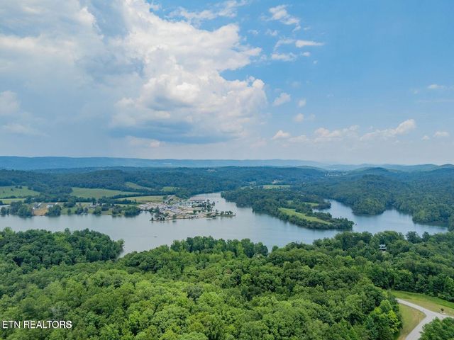 Crystal Springs Rd, Rockwood, TN 37854