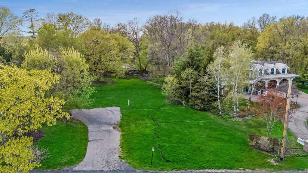 2308 Huntington Point Road E, Wayzata, MN 55391 — photo 3