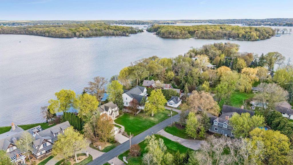 2308 Huntington Point Road E, Wayzata, MN 55391 — photo 5