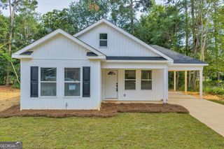327 Peach Circle, Fort Valley, GA 31030
