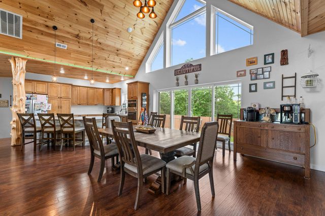 770 Mills Hollow Road, Branson, MO 65616