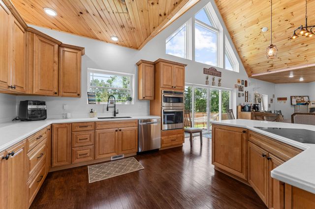 770 Mills Hollow Road, Branson, MO 65616