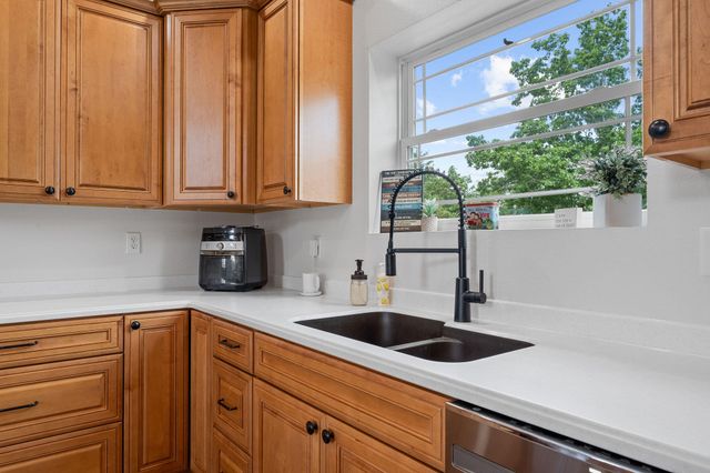 770 Mills Hollow Road, Branson, MO 65616